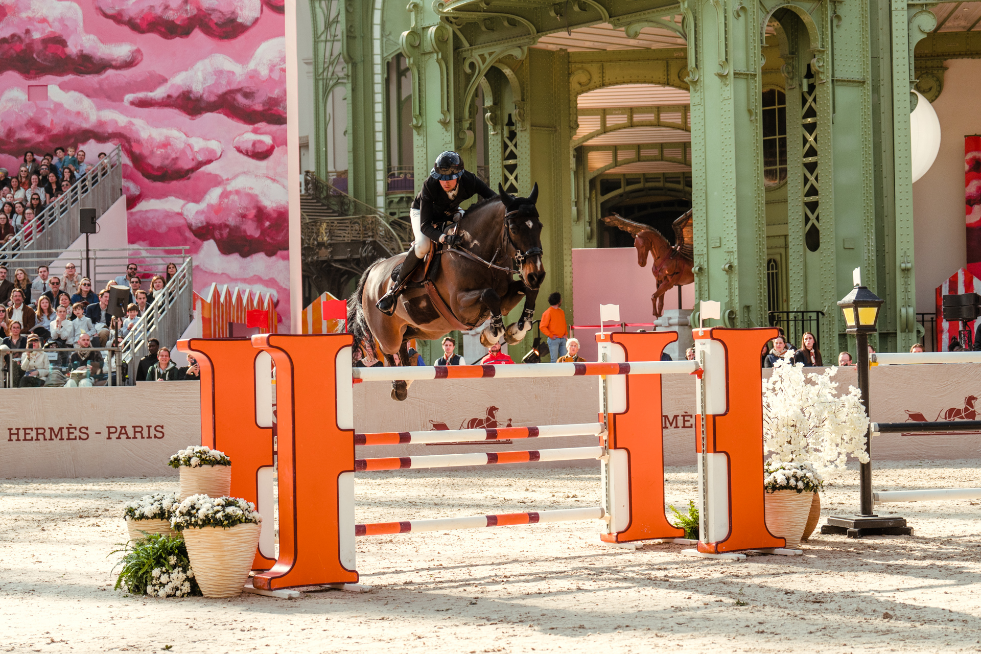 Martin Fuchs on Conner Jei at the Grand Prix Hermès